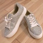 Betsey Johnson Suton Silver Rhinestone Platform Sneakers size 7.5 Photo 3