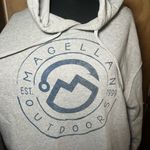 Magellan outdoors women’s Magellan Outdoor sweatshirt Photo 1
