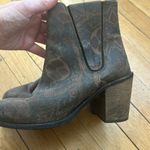 Free People  size 6 boots VGUC Photo 5
