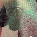 Lululemon Scoop Neck Tank Top Sz 6 Blurred Blossoms Floral Gray White Racerback Photo 5