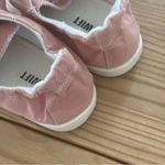 Versatile Pink and White Sneakers with Classic Design Size 11 Photo 7