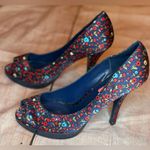 Betsey Johnson Betsy Johnson Rosy II Satin Shoes Pumps Size 8.5M Floral Navy D’orsat Heels Photo 3