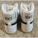 Nike  Blazer Mid '77 Women's 8.5 ~ White Black Sneakers Classic Retro Style Photo 6