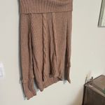Ivanka Trump  medium sweater Photo 2