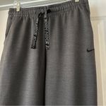 Nike Women’s  Therma Training Pants Photo 3