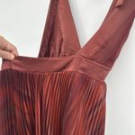 BCBGMAXAZRIA BCBG Generation Red Multi Halter Dress Pleated Mini Cocktail Size 4 Photo 11