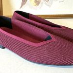 Vivaia Margot 2.0 Square Toe V Cut Flats Knit Womens 36 Red Size 5 Photo 0
