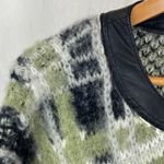 Bishop and Young  White Black Green Plaid Zip Up Cozy Fuzzy Cape M/L Photo 2