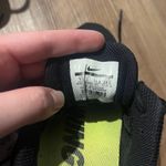 Nike Women’s Zoom Sneakers Black and White - Size 7.5 Photo 6