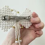 Vintage 90’s Elegant Pearl and Gold Bow Hair Clip Set White Photo 2
