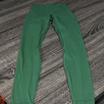 Lululemon Athletica Vibrant Green Leggings
27" inseam Photo 0