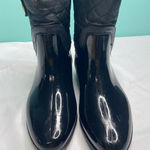 Tommy Hilfiger Tommy Hilfiger size 8 Sleek Black Quilted Rain Boots Photo 0