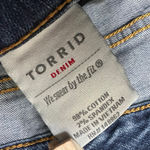 Torrid Denim Shorts Size 18 Plus Size Distressed Ripped Frayed Hem Blue Photo 7