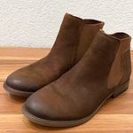Franco Sarto “Kabrina” Cognac Brown Suede Leather Chelsea Ankle Boots Size 6.5 Photo 2