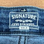 Levi's Levi Strauss signature women’s size 4, mid‎ rise, boot, cut jeans ￼ Photo 5