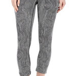 Nike Women’s  Zen Epic Run Cropped black and white leggings geometric workout Photo 0