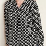 Old Navy  sz XS Womens Black Printed Relaxed Collared Button Top Casual Career Photo 0