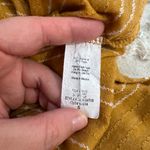 W5 Small Yellow Blouse Photo 7