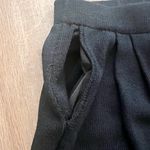 St. John Collection Black Wool Blend Elastic Waist Pull-On Knit Pants Size 8 Photo 1