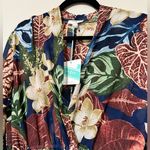 Umgee sz small long sleeve wrap dress or cover up with pockets thin keyhole back Photo 4