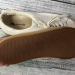 Madewell  Women's Sidewalk Low-Top Sneakers in Monochrome Canvas Photo 4