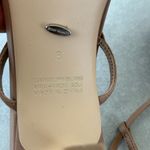 Tony Bianco  heels beige kitten low classic timeless size 8 EUC‎ Photo 2