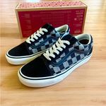 Vans Blur Check Old Skool 'Black'
VN000CP5BM8 Women Size 7.5 US Photo 5