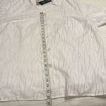 Maggie Barnes NWT  White Button-Up Shirt with Subtle Pattern Photo 4