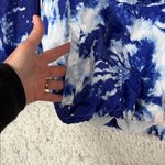 New Look Sport Women's Blue and White Tie-Dye Windbreaker, Size Large Photo 3