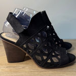 Vince Camuto ‎ Black Suede Cutout Block Heel Sandals 8.5W Peep Toe Slingback Photo 0