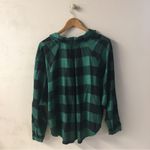 BDG Urban Outfitters  Green & Black Plaid Tie Front Flannel Shirt Size M NWT Photo 3