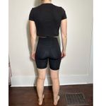 Everlane PERFORM Black Biker Shorts Size Small 8" Inseam Photo 3