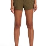 The North Face Women's Paramount Trail Hiking Shorts, Military Olive, 14 Regular Photo 0