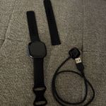 Fitbit  Versa 4 Fitness Smartwatch Photo 5