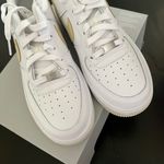 Nike New Air Force 1 GS 'White Light Khaki' Photo 4