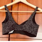Lululemon Like Nothing Bra Lacescape Spanish Rose Black Wireless Size 32B NEW Photo 2