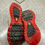 Nike AIRMAX Womens size 10 Summit White/Anthracite-Crimson Sneakers Photo 2