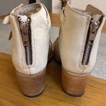 Freebird Quinn Open Toe Strappy Buckles Cream Sandal Booties Size 6 Photo 3