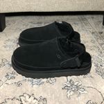 UGG  Goldenstar Cozy Clog Black Photo 11