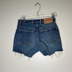 Guess Vintage  distressed jean shorts Photo 6