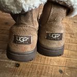 UGG  shearling lined 7 warm trendy slip on boots Photo 3