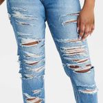 American Eagle  Stretch Ripped Mom High Waisted Jeans Size 16 Photo 0