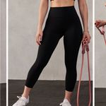 Fabletics  Trinity Motion365® High-Waisted 7/8 legging Photo 6