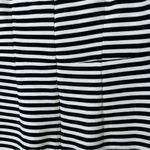 Ann Taylor Size 6P Black & white V-Neck Sleeveless Body-con Dress w/Back zip Photo 7