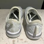 APL  Techloom Phantom White Womens 9 running shoes Photo 3