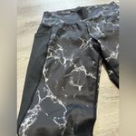 BuffBunny Black Marble Limitless Leggings size L Size L Photo 1
