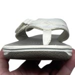 Clarks “Brinkley” Jazz White Flip Flop Sandals Synthetic Women’s Size 9 Photo 8