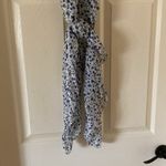 Brandy Melville  Floral Scarf Like New Soft Lightweight Sheer 100% Viscose Flower Photo 5