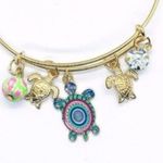 Boutique Beaded Sea Turtle Charm Colorful Bangle Bracelet Photo 1