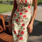 Commense Floral Ruched Button Detail Dress size small Red Photo 0